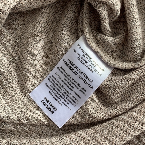 Stella & Dot VNeck Asymmetrical Oatmeal Sweater XS - Picture 5 of 7